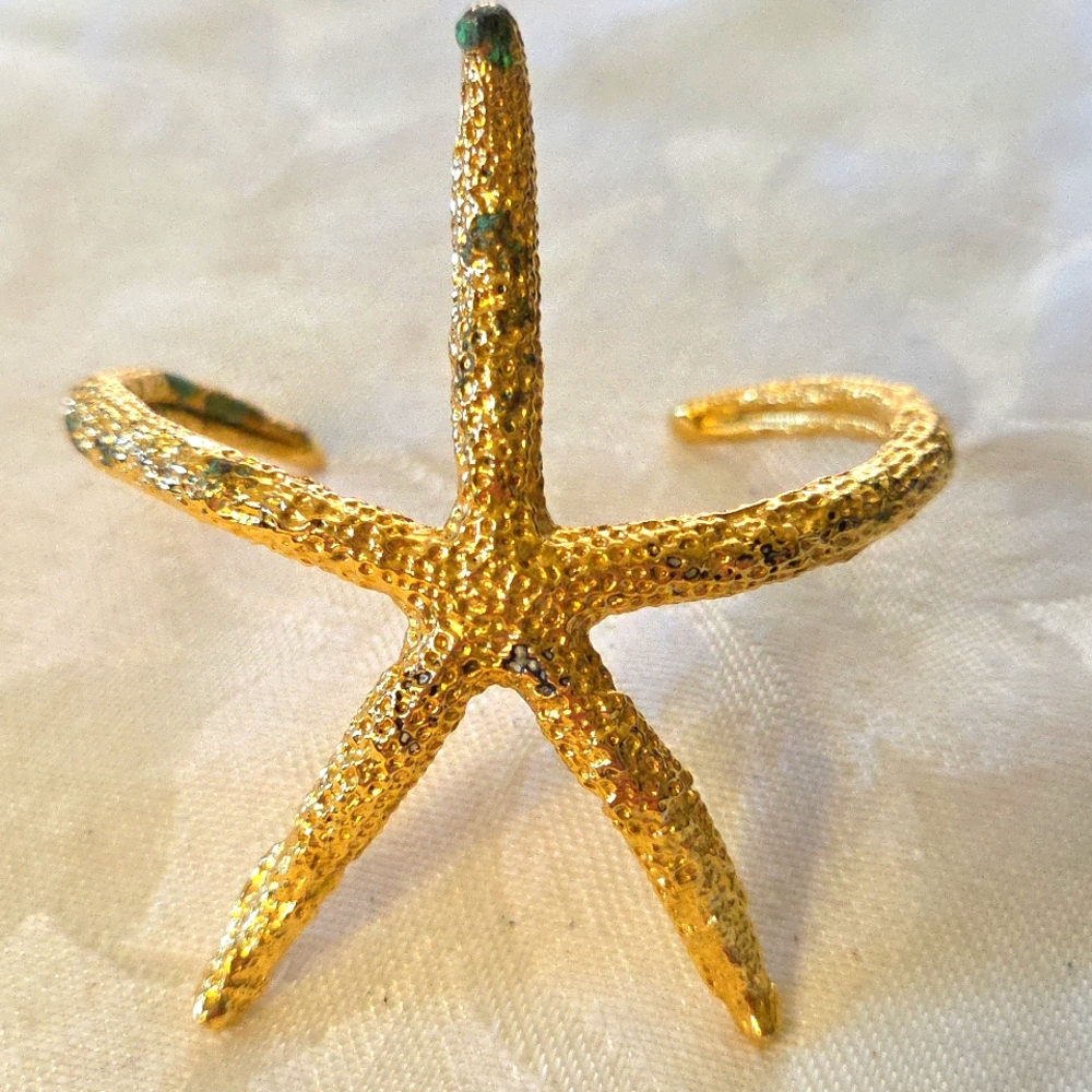 Kirakira Starfish Bracelet